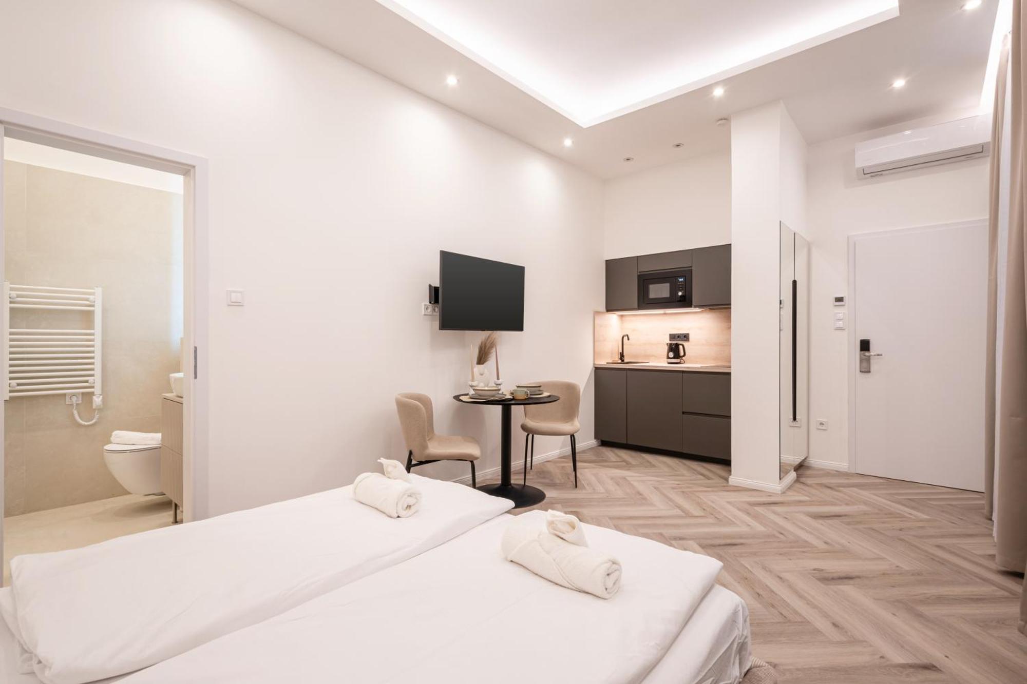 K51 - Kiraly Boutique Residence - Best Location By Bqa Budapest Eksteriør billede